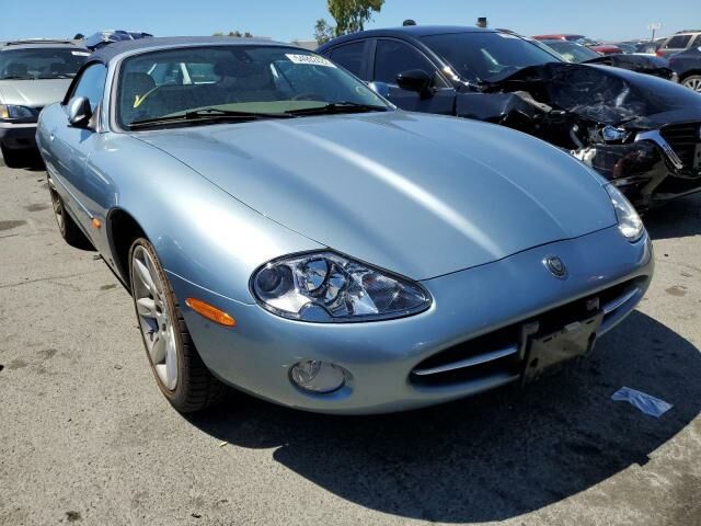 Jaguar XK8