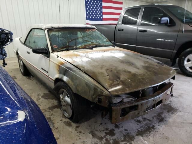Pontiac Sunbird