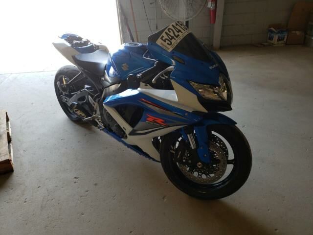 Suzuki GSX-R750