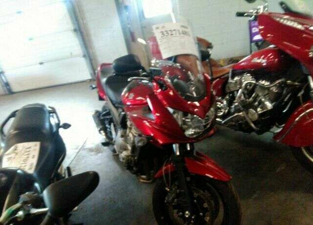 Suzuki GSF1250S