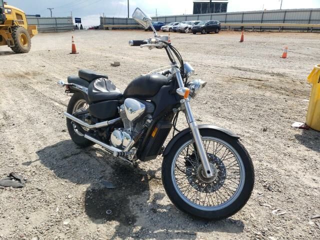 Honda VT600CD (SHADOW VLX DELUXE)