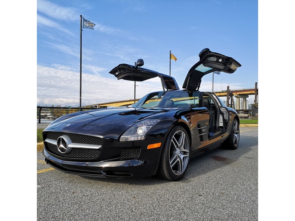 Mercedes-Benz SLS-Class