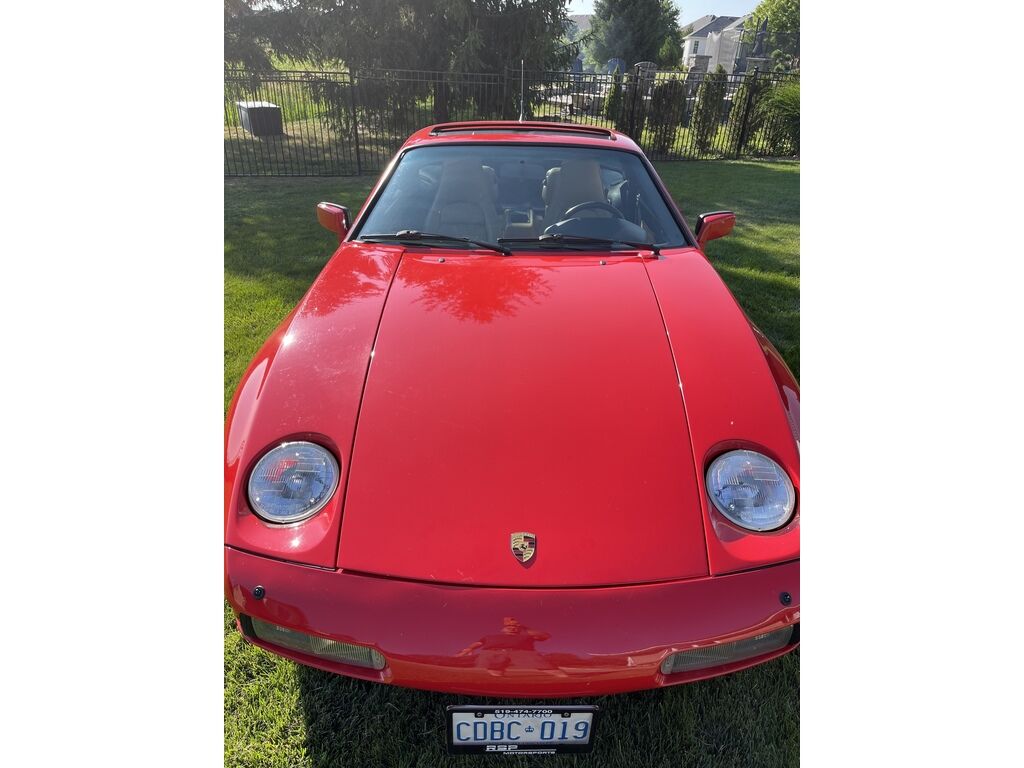 PORSCHE