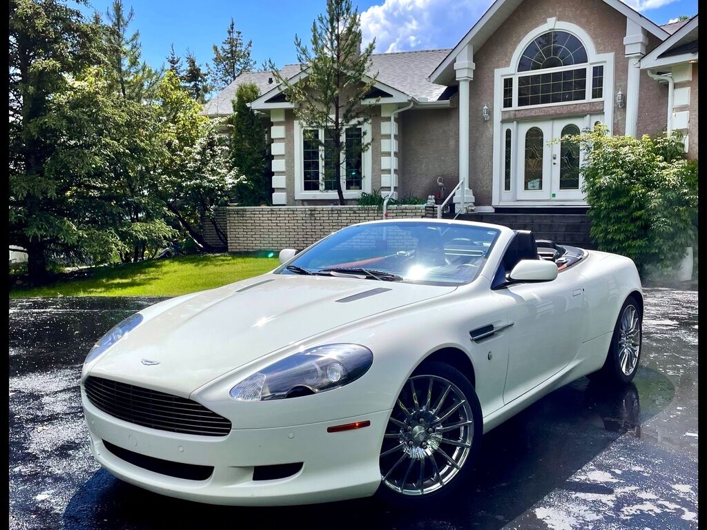 Aston Martin DB9