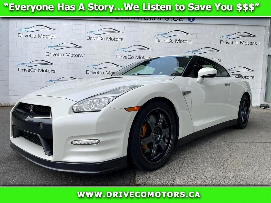 Nissan GT-R