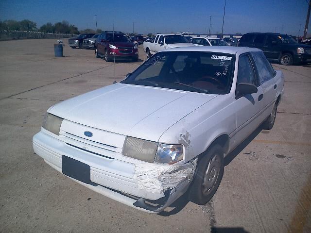 Ford Tempo