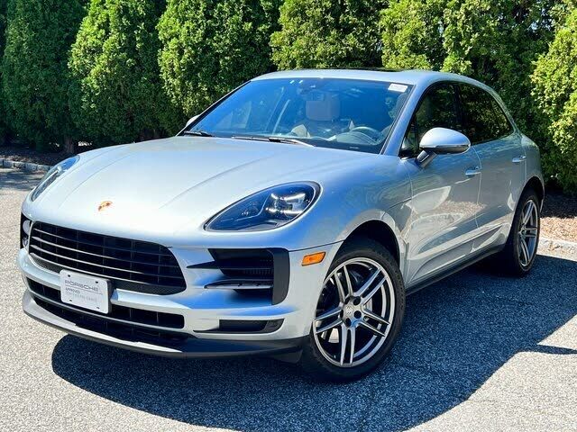 PORSCHE