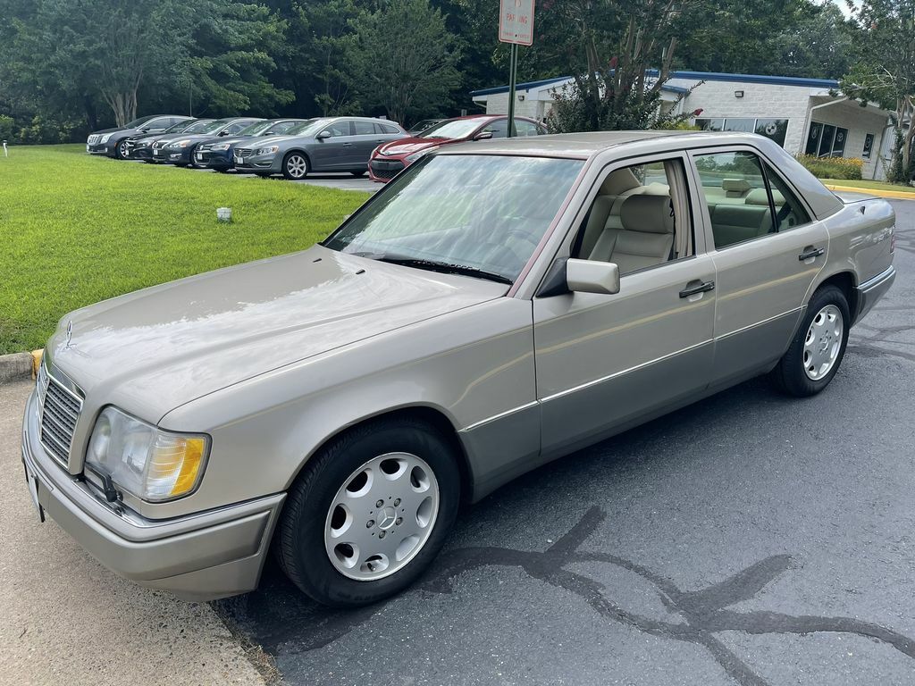 1994 Mercedes-Benz E-Class