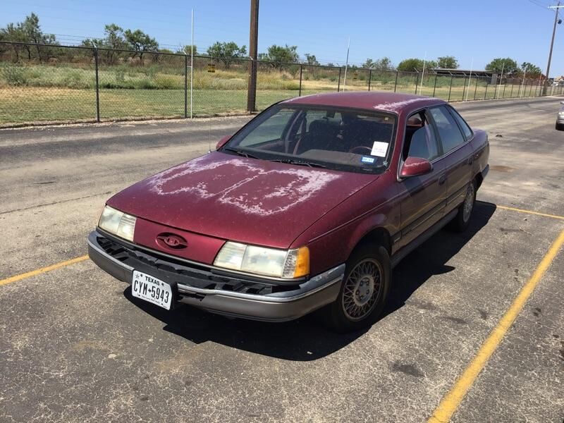 Ford Taurus