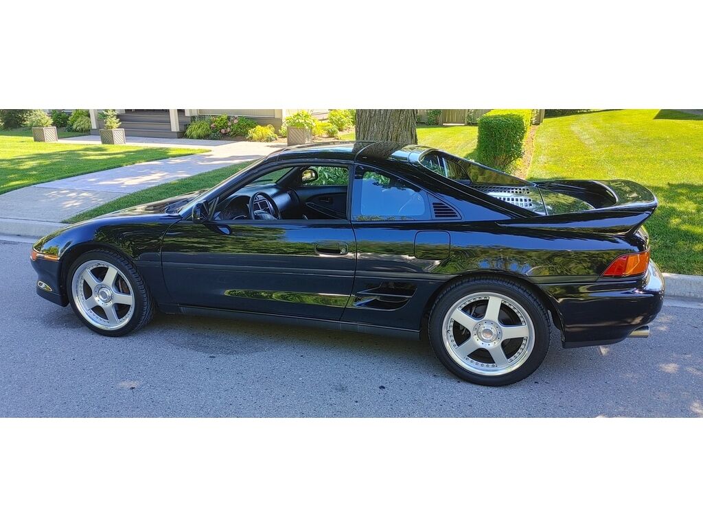 Toyota MR2