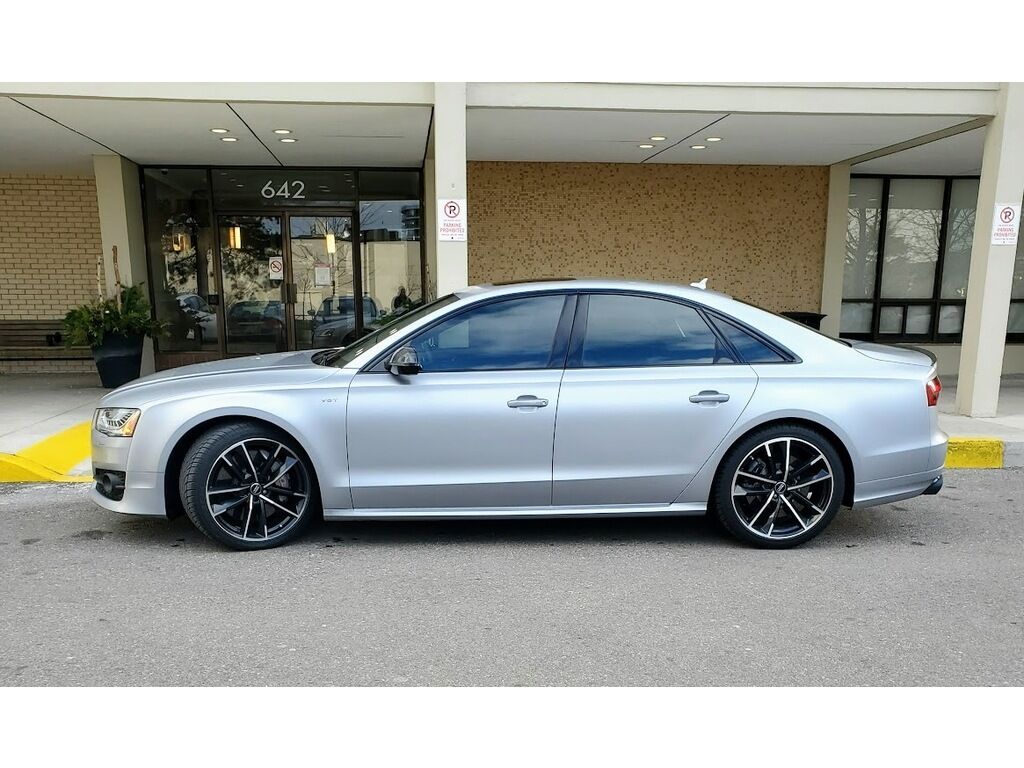 Audi S8