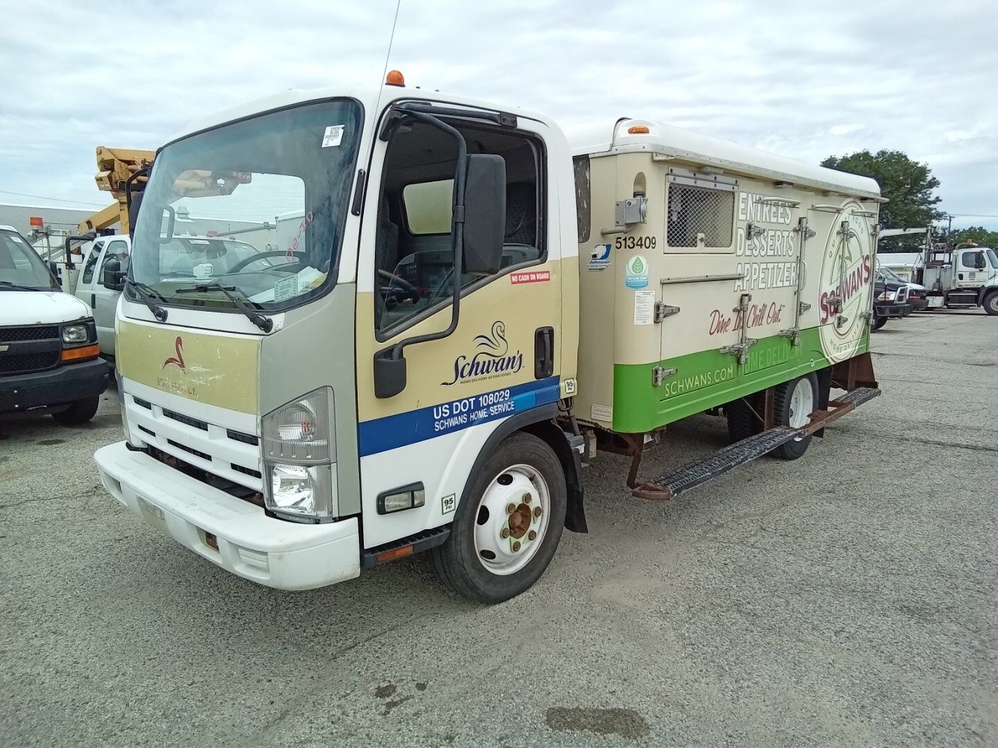 Isuzu NQR/NRR