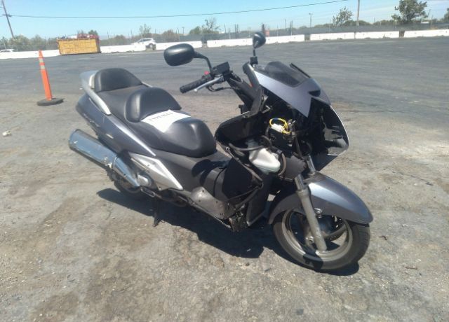 Honda FSC600 (Silver Wing)
