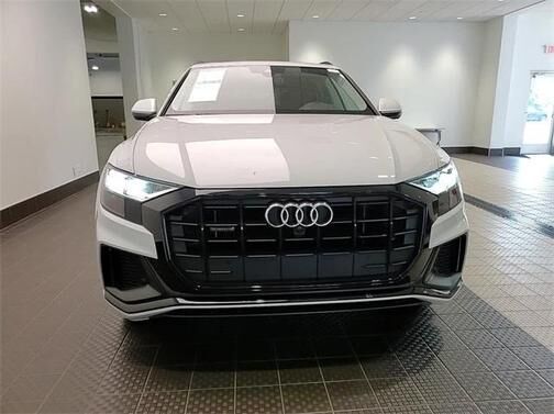2021 Audi Q8