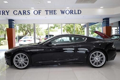Aston Martin DBS