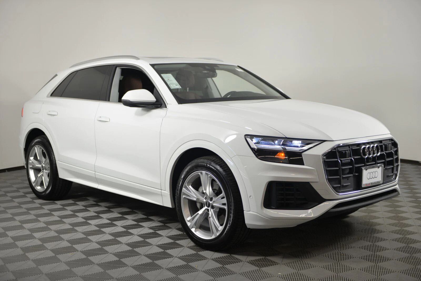 2022 Audi Q8