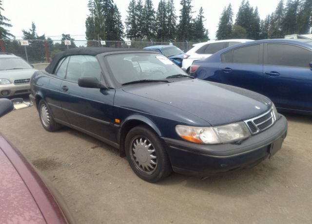 Saab 900