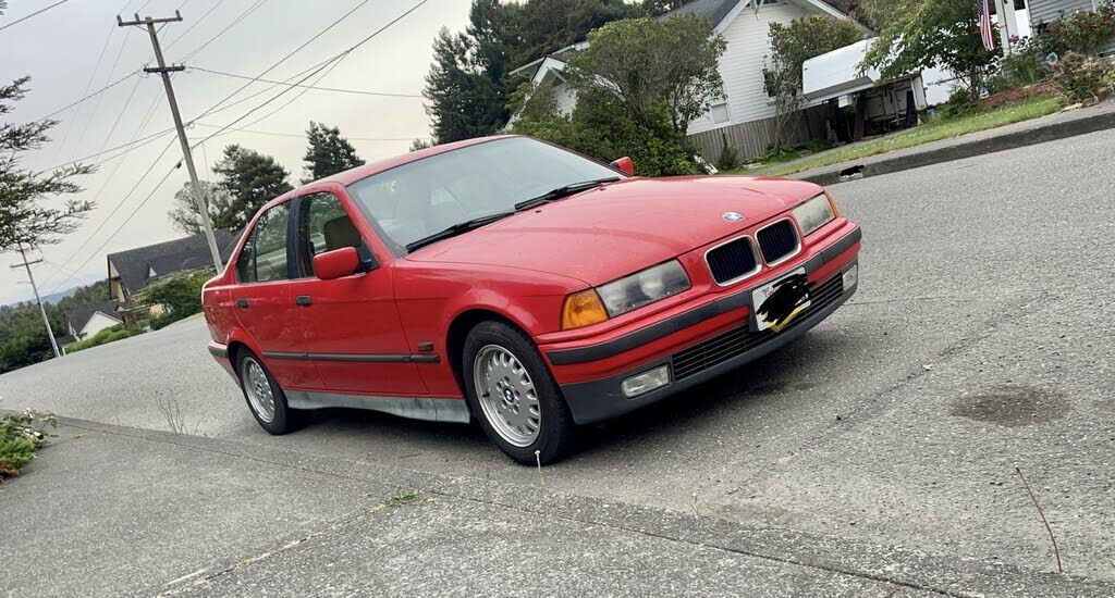 BMW 325i