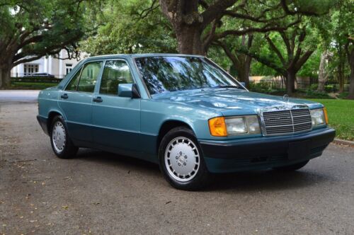 Mercedes-Benz 190