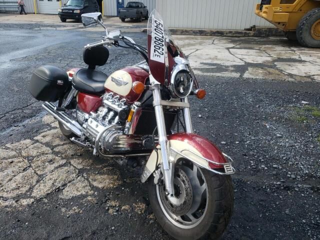 Honda GL1500C (VALKYRIE)