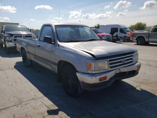 Toyota T100