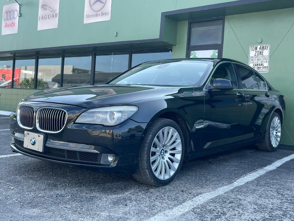 2012 BMW 750xi / ALPINA B7