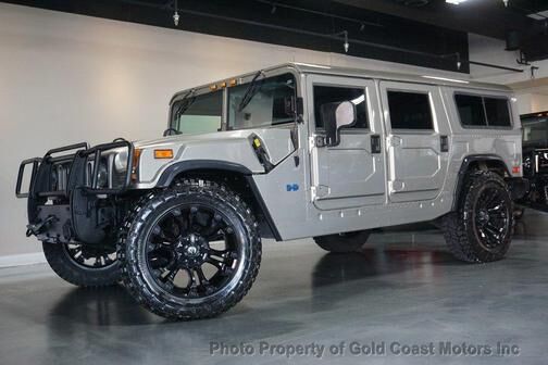 HUMMER H1