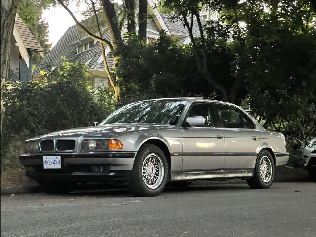 BMW 740iL