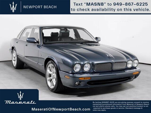 Jaguar XJR