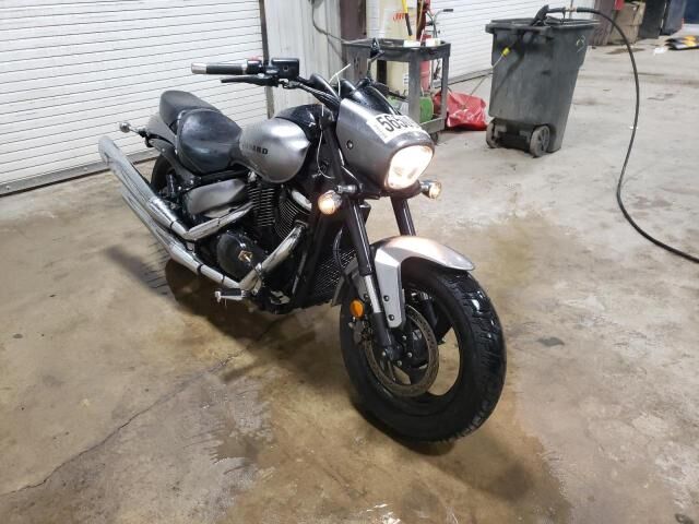 Suzuki VZ800L