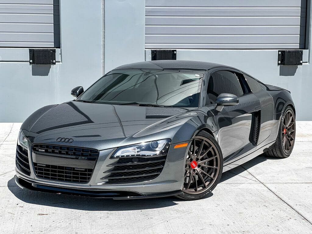 Audi R8