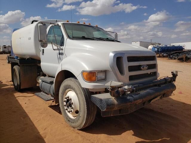Ford F-750