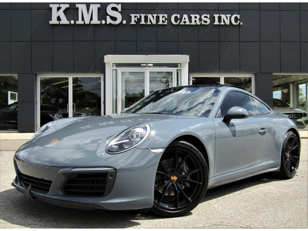 PORSCHE