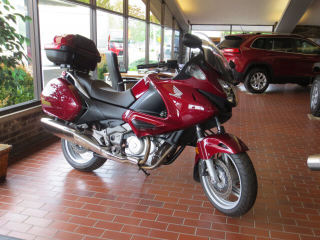 Honda NT700VA/NT700V