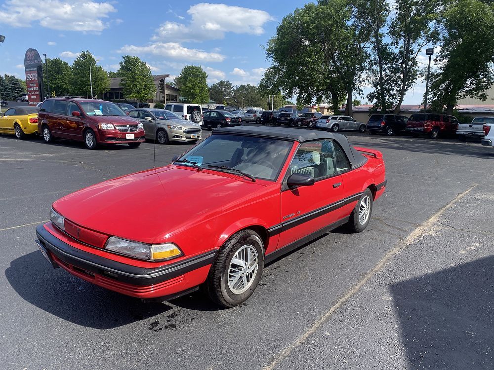 Pontiac Sunbird