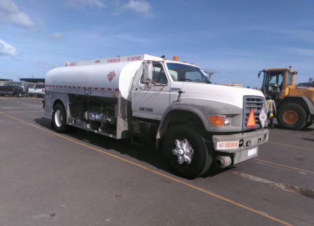 Ford F-800
