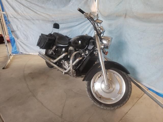 Honda VT1100C2 (SHADOW SABRE)