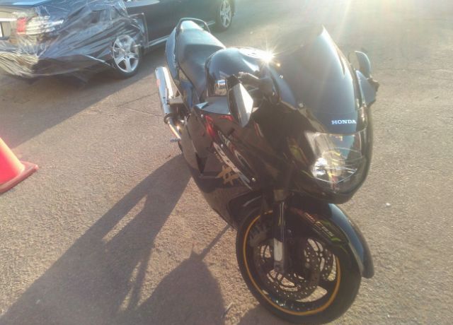 Honda CBR1100XX