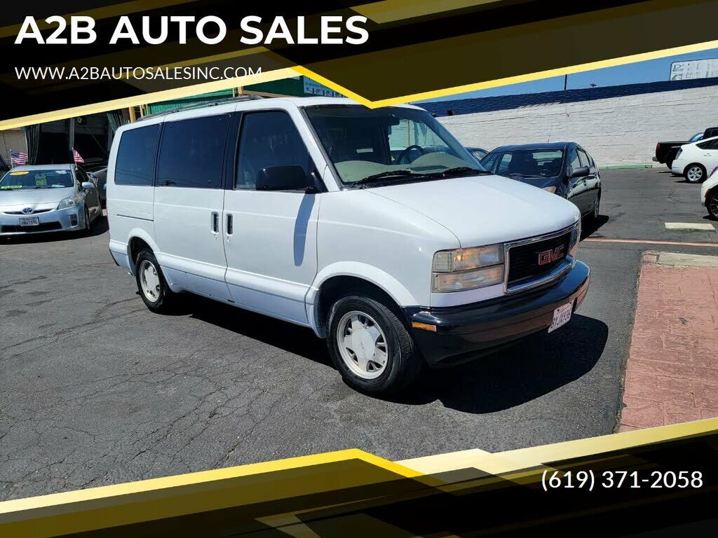 GMC Safari