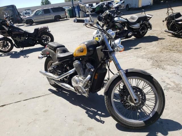 Honda VT600CD (SHADOW VLX DELUXE)