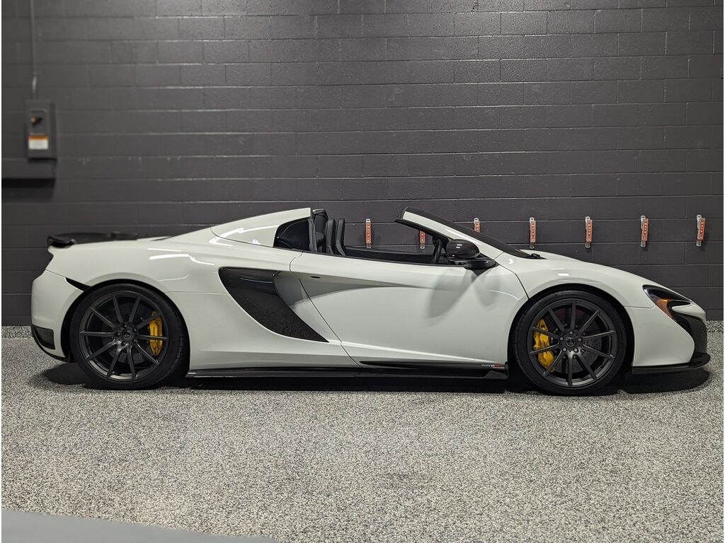 McLaren 650S