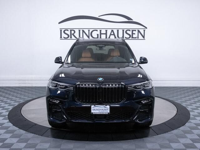 2022 BMW X7