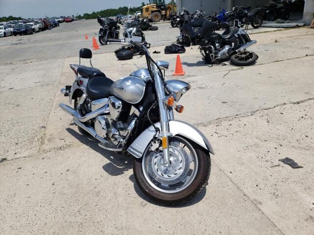Honda VTX1300R