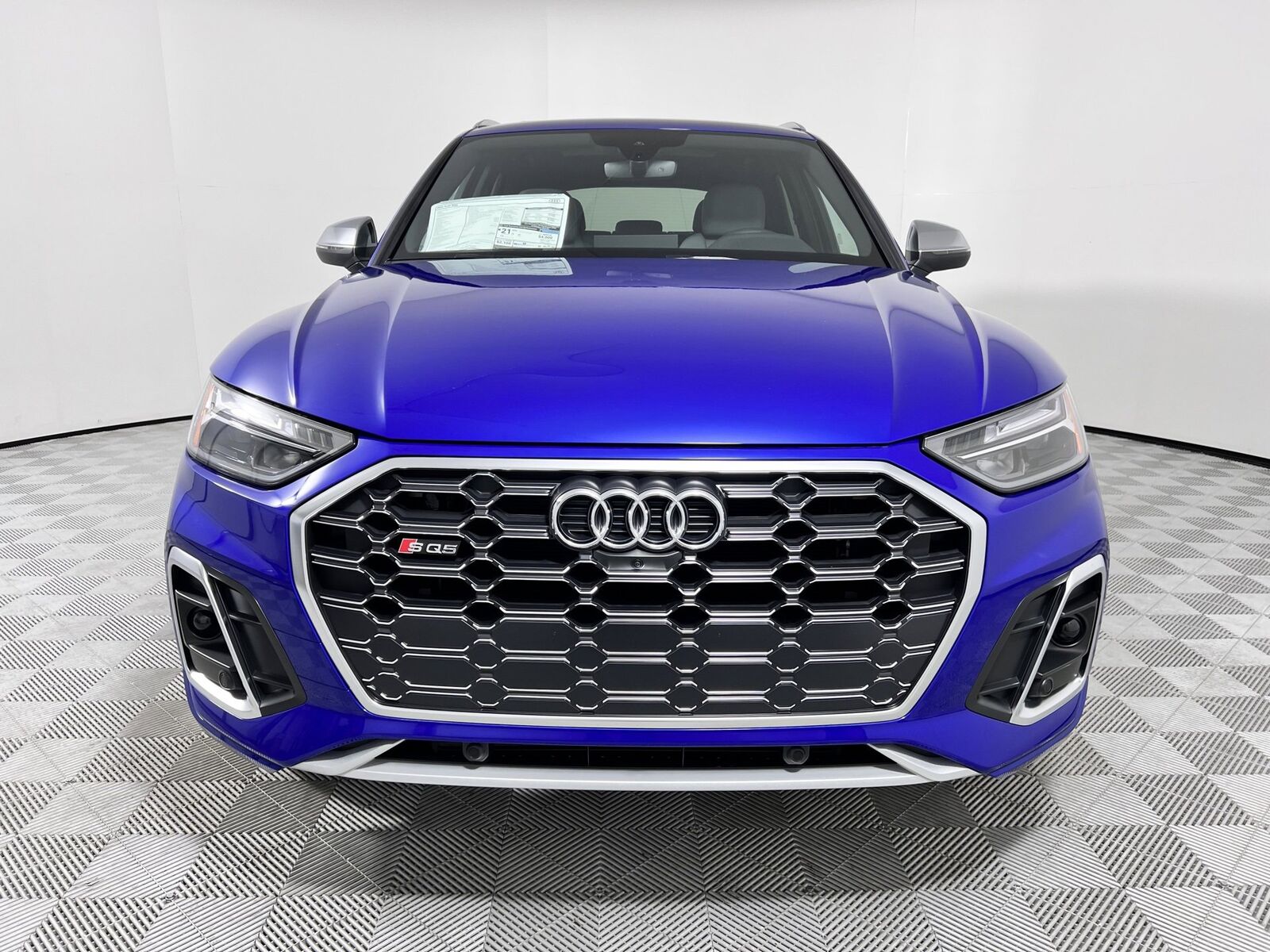 2022 Audi SQ5