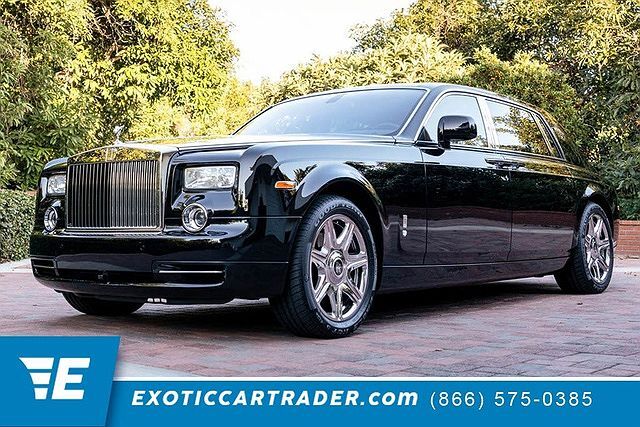ROLLS-ROYCE