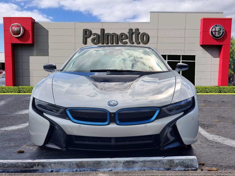 2016 BMW i8