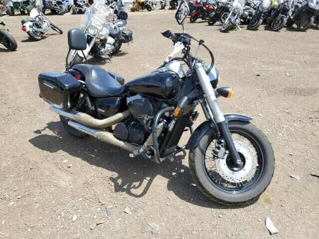 Honda VT750 (Shadow Phantom)