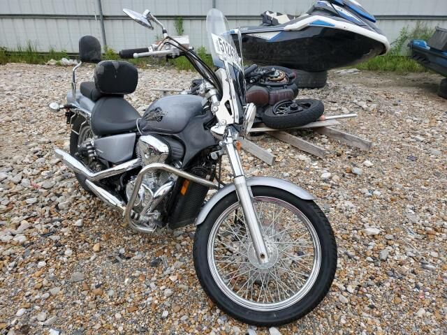 Honda VT600CD (SHADOW VLX DELUXE)