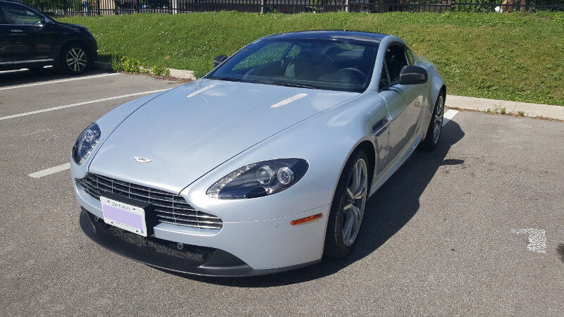 Aston Martin V8 Vantage