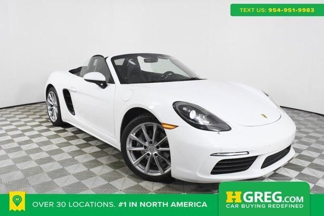 PORSCHE